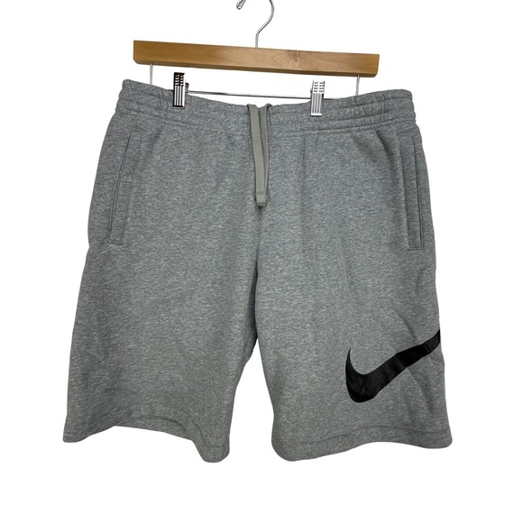 Nike‎ Sweatpant Shorts Regular Fit Mens Large Gray NWT 2014 Large Swoosh - Picture 1 of 8
